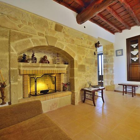 Archontiko Ilias Villa Kavousi  Exteriör bild